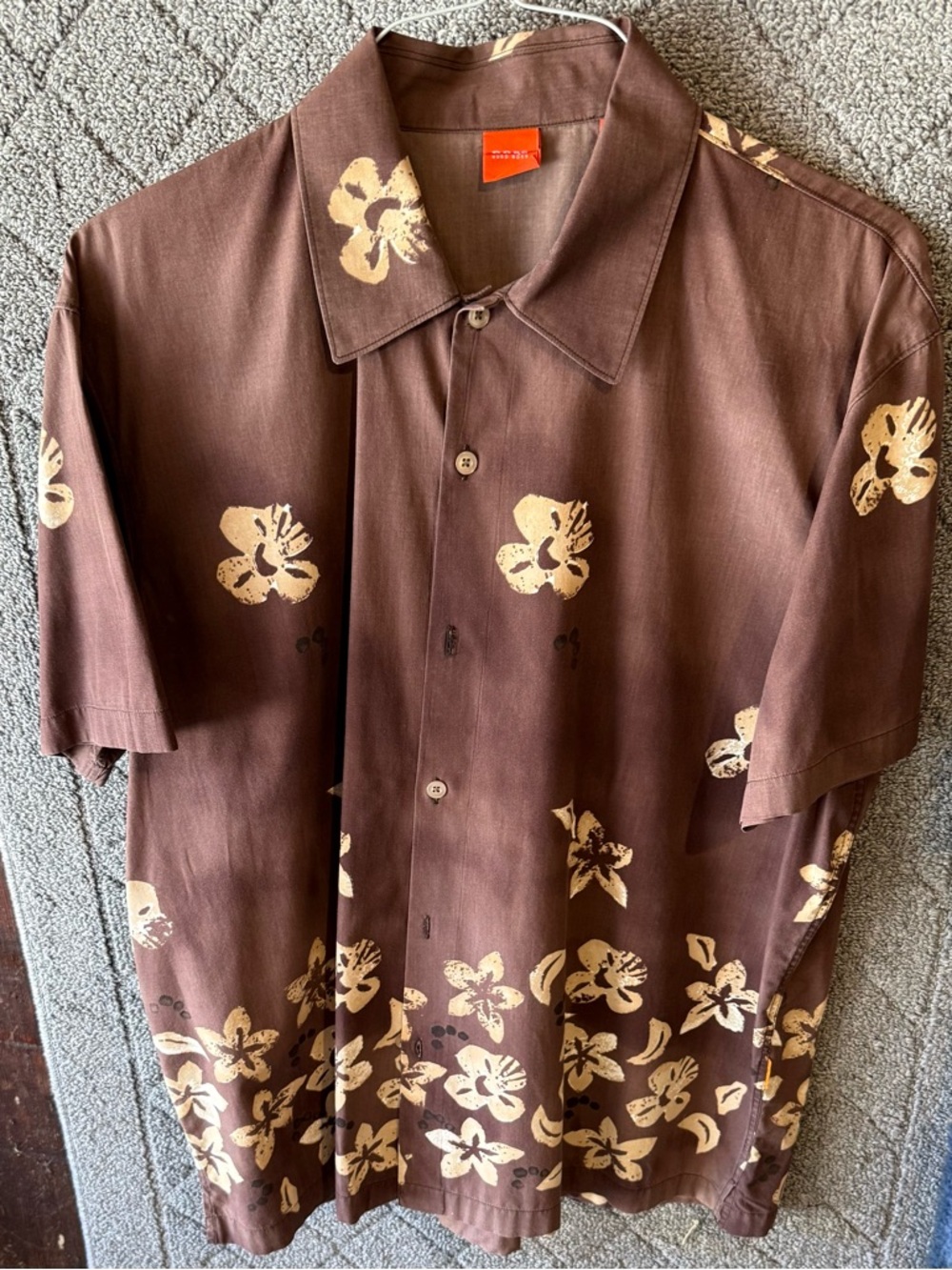 Hugo boss “ orange label”  Brown Short-Sleeve Floral Button-Up Shirt